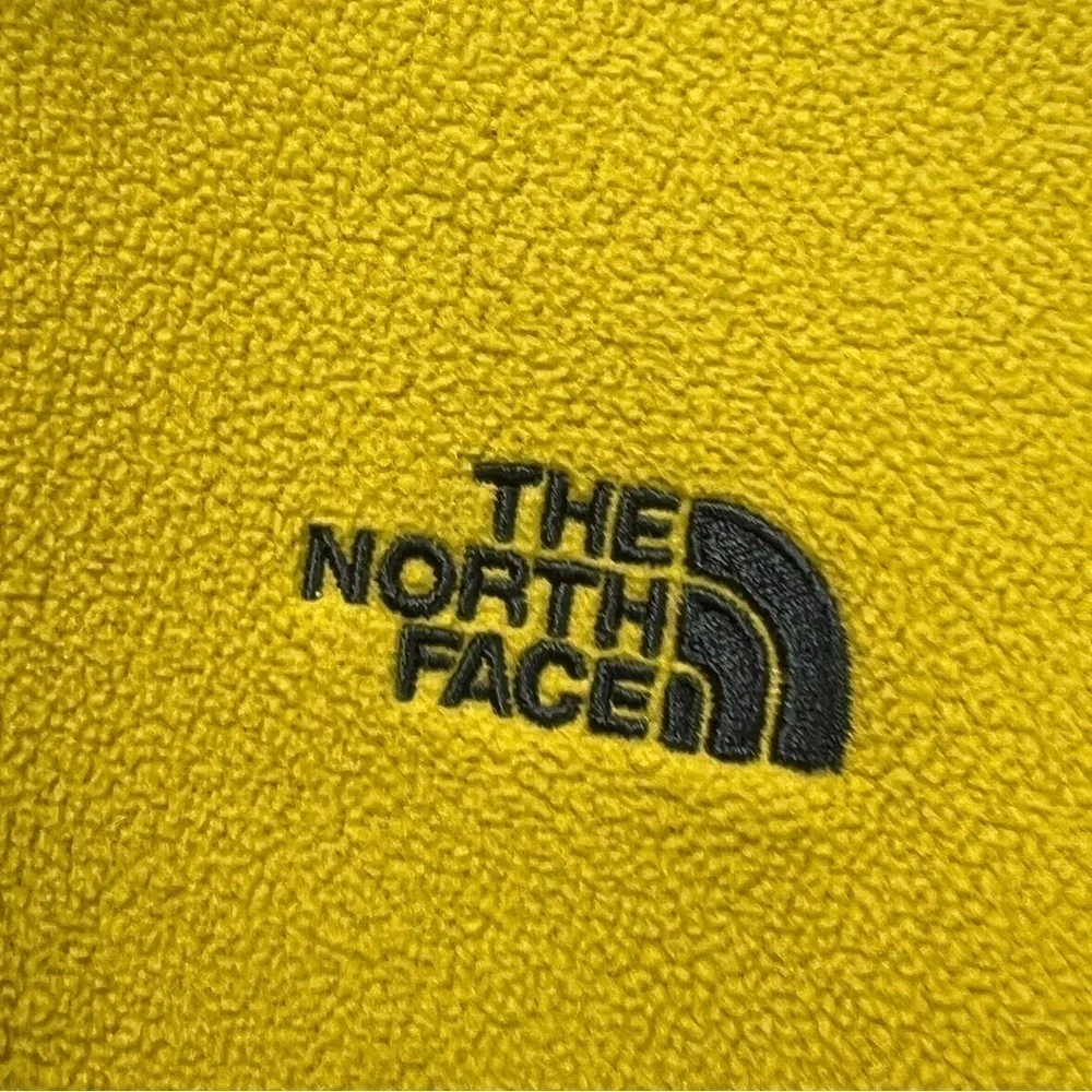 The North Face 1/4 Zip Pullover Size Mens Medium Color Yellow